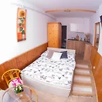 Vicze Apartmanhaz Siófok