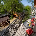 Vicze Apartmanhaz 3*