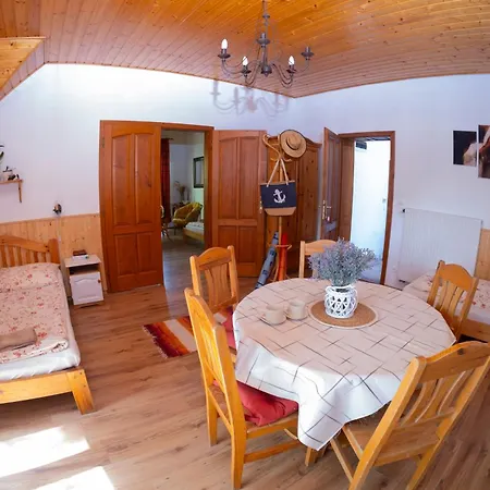 Guest house Vicze Apartmanhaz